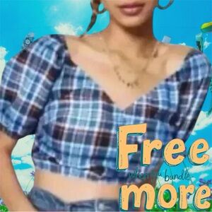 Free 🆕Plaid Crop Top